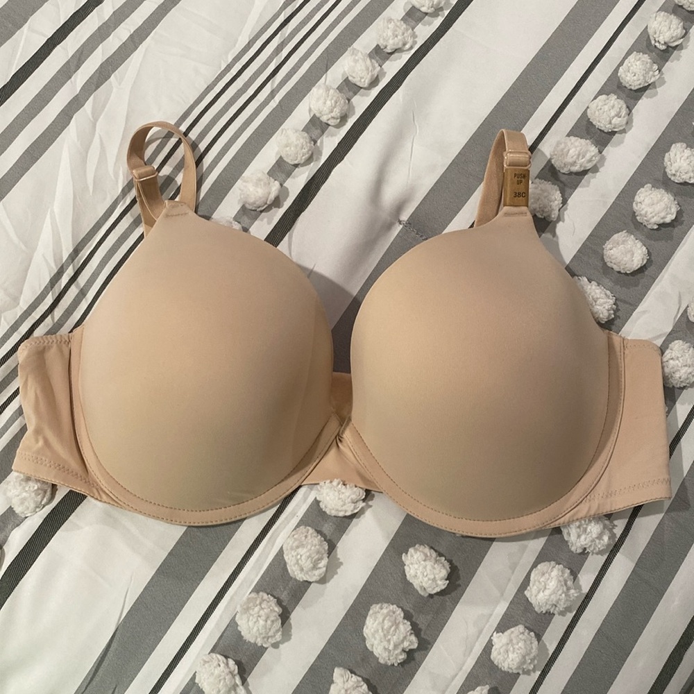 PINK Wear Everywhere Push-Up Bra